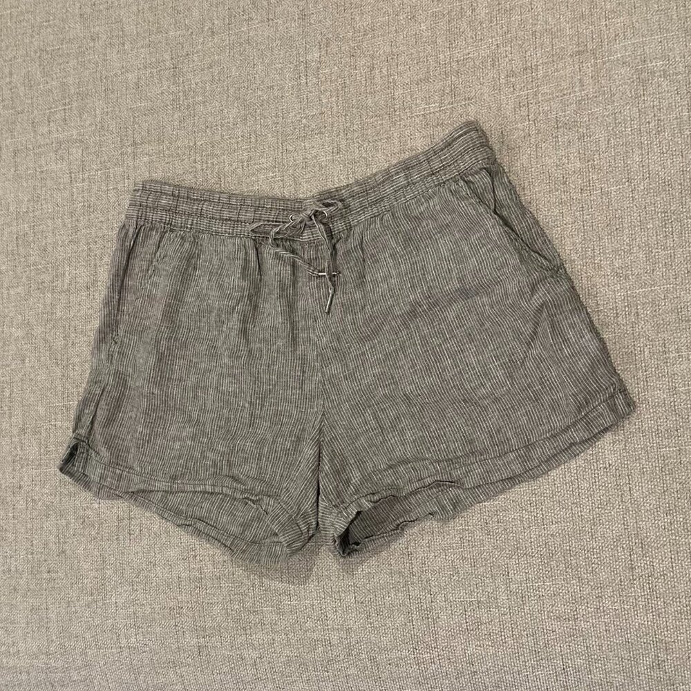 H&M Gray Shorts